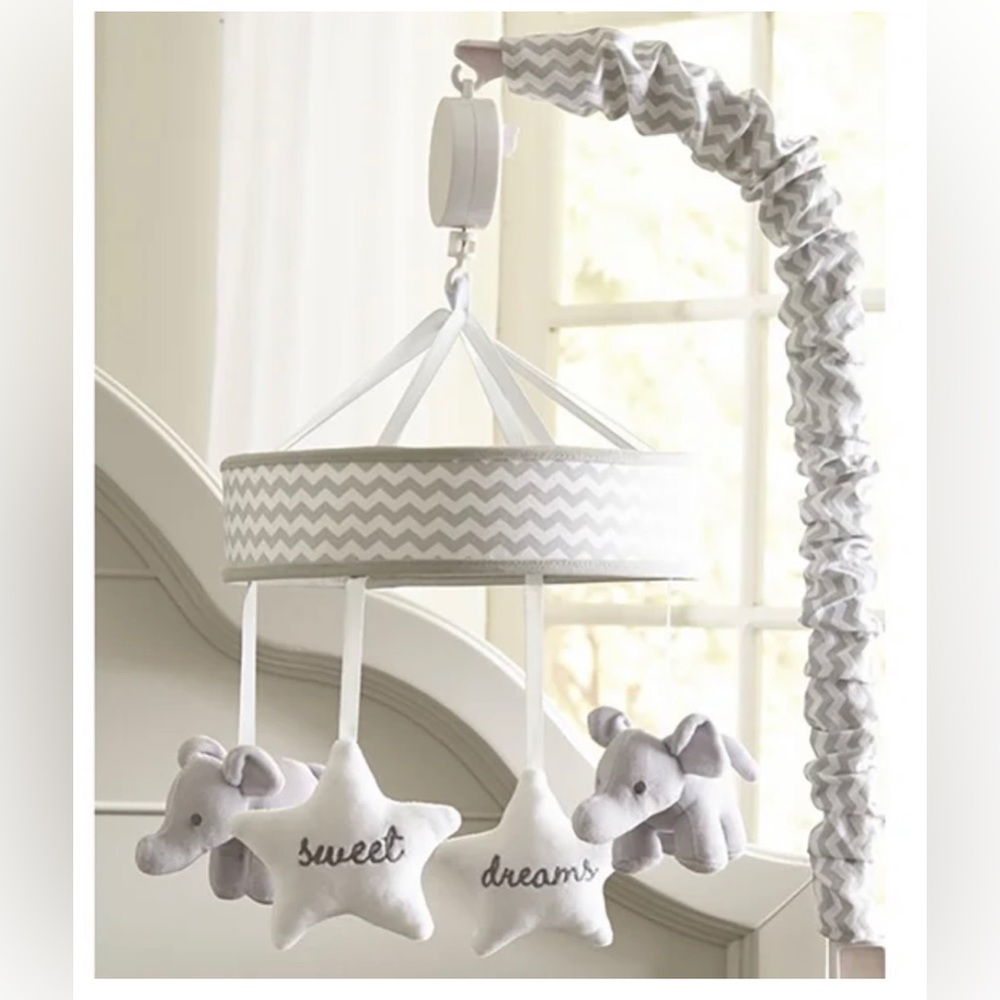 Wendy Bellísimo elephant mobile for boys or girls